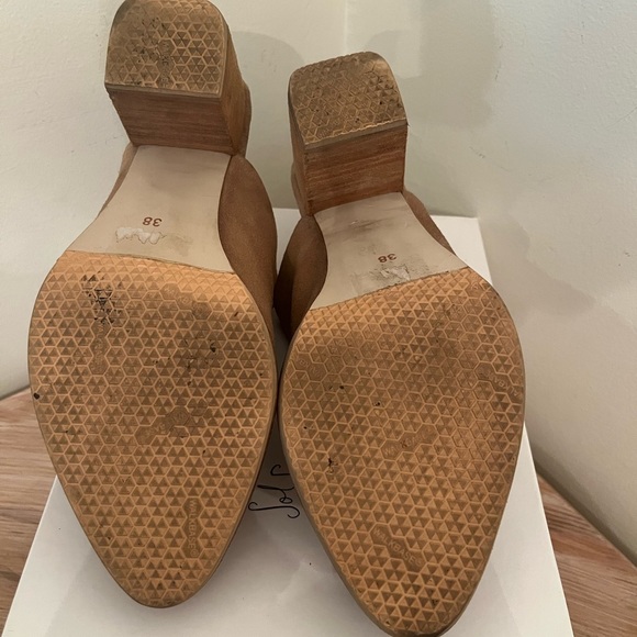 Free People Malvin Boot distressed tan suede size 38 worn once - Picture 5 of 7